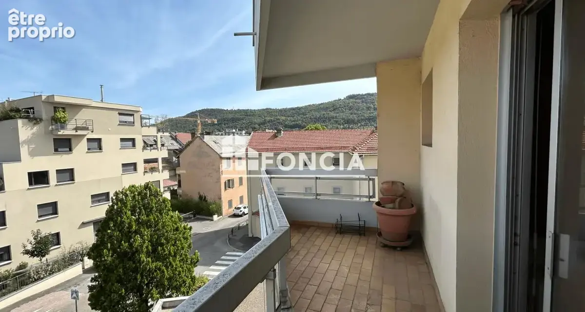 À vendre T4 + garage + stationnement + cave - photo 11