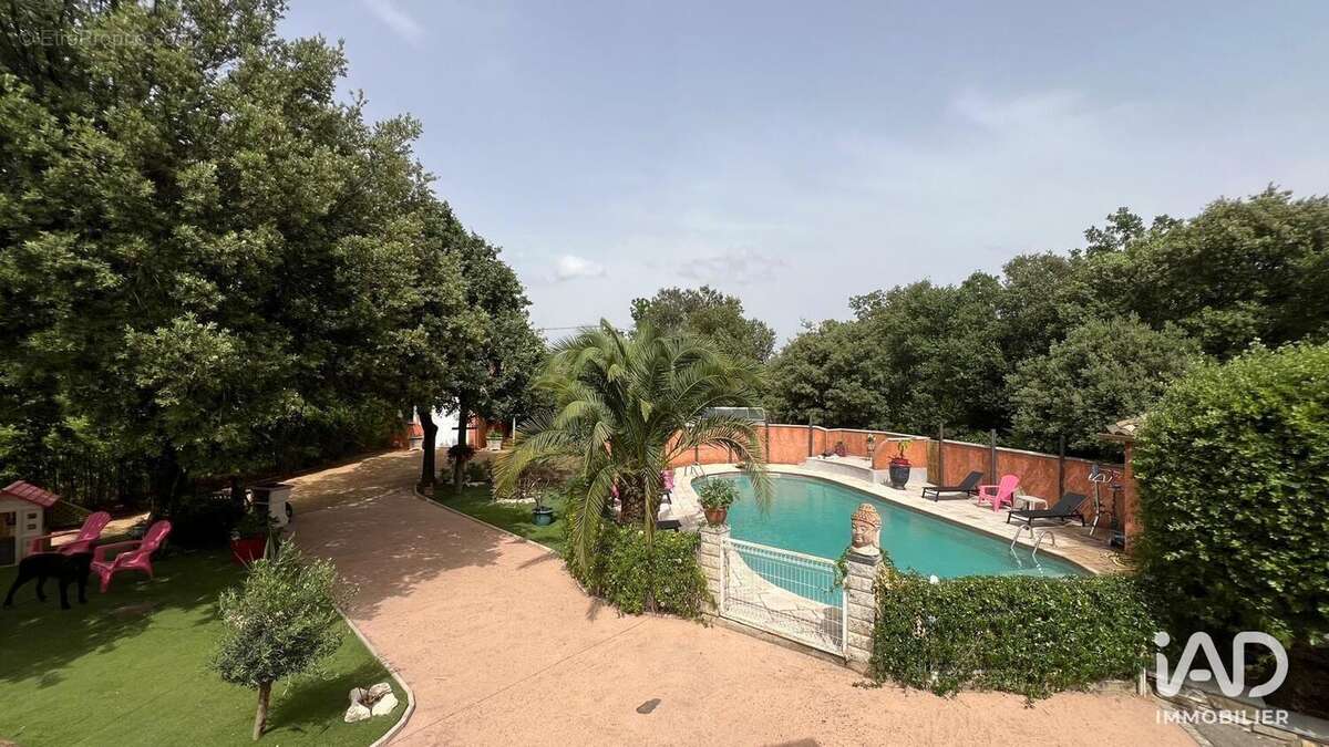 Photo 6 - Maison à SAINT-PRIVAT-DES-VIEUX