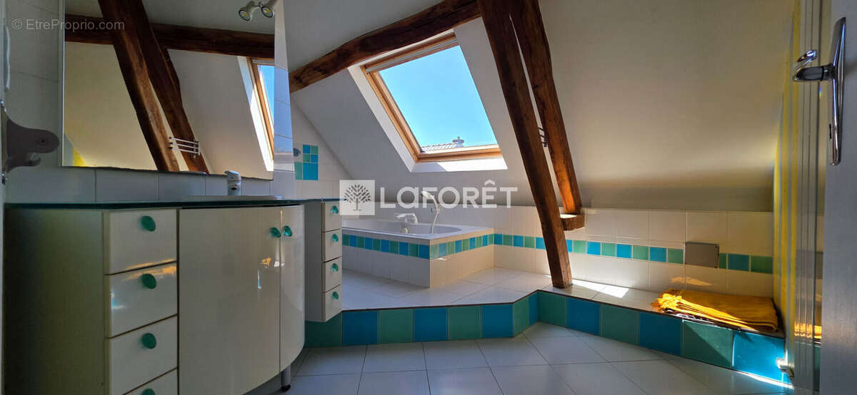 Maison à ORVILLERS-SOREL