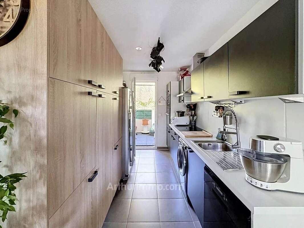 Vente Appartement Le plan-de-grasse(06130) 315 000ï¿œ - photo 5
