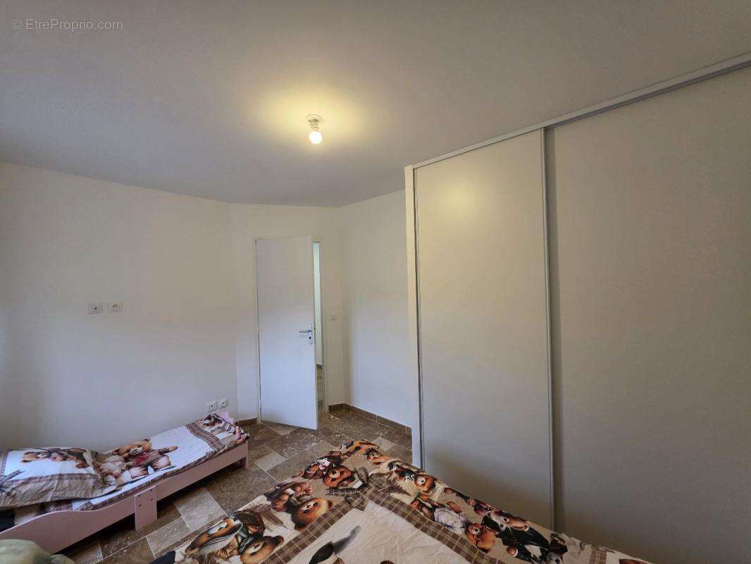 Maison à SAINT-MARCEL