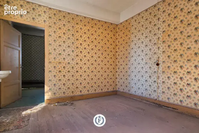 Exclusivité   grande maison de village de 200 m2 à rénover   fort potentiel - photo 23