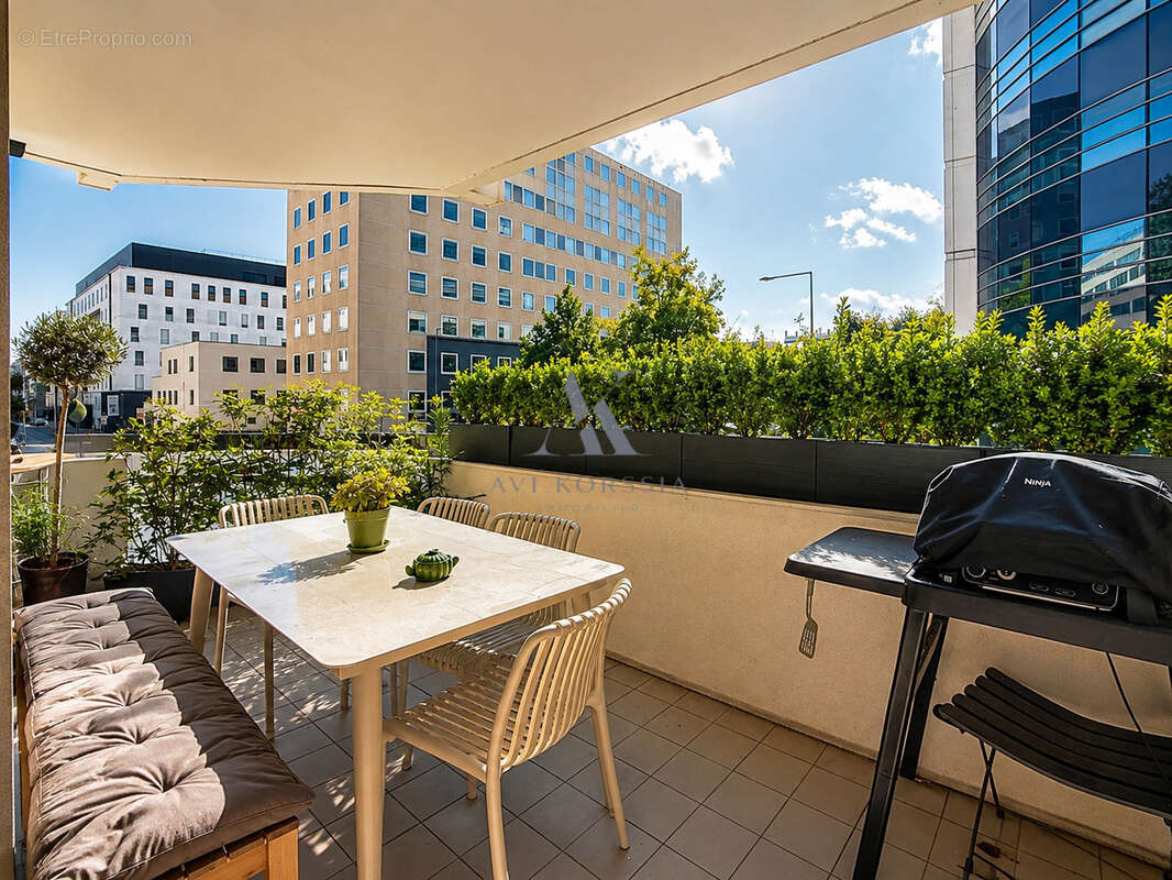 Lyon 6e - Appartement - T4 - 87 m2 avec balcon - photo 13