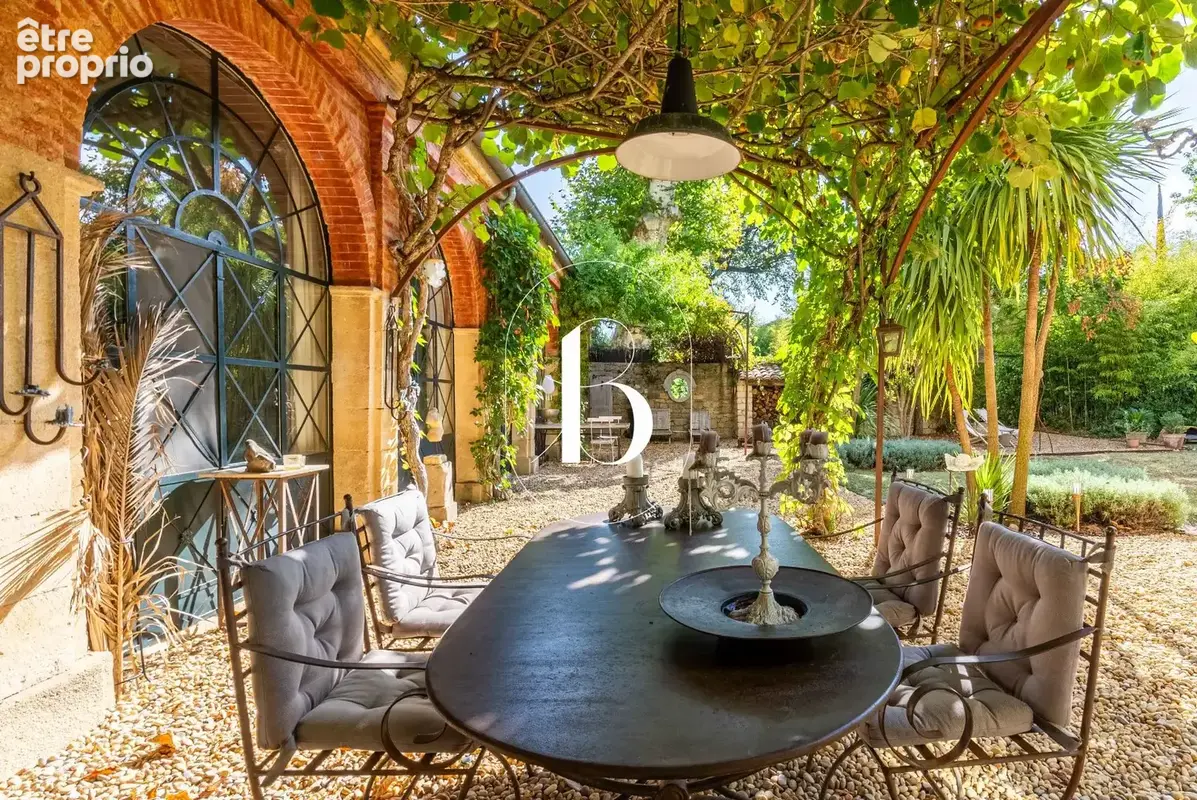 Photo Maison à Uzes au prix de 1 298 000€