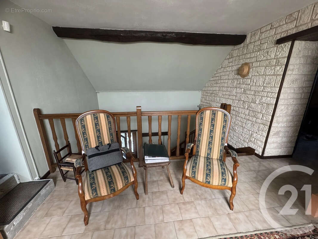 Maison à SAINT-PIERRE-DU-MONT
