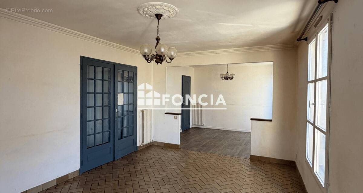 Maison à SAVIGNE-L'EVEQUE