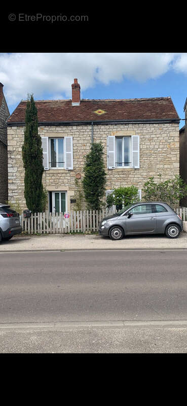 Maison à NUITS-SAINT-GEORGES