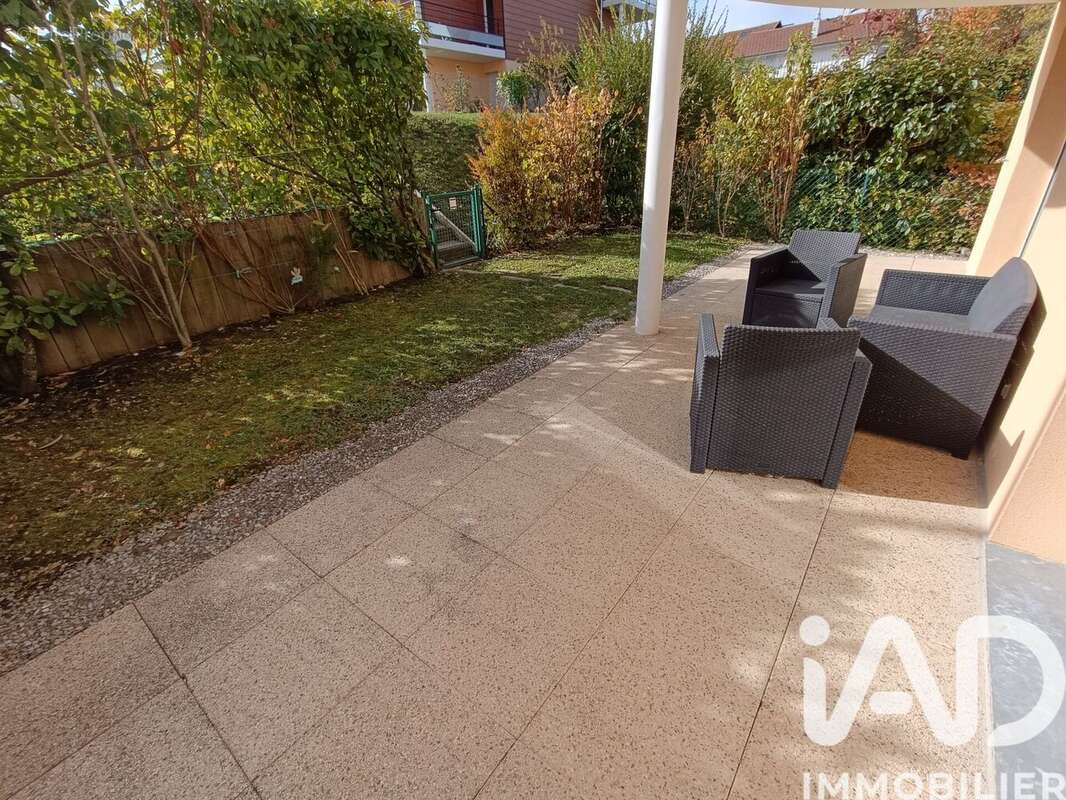 Photo 2 - Appartement à VIRY