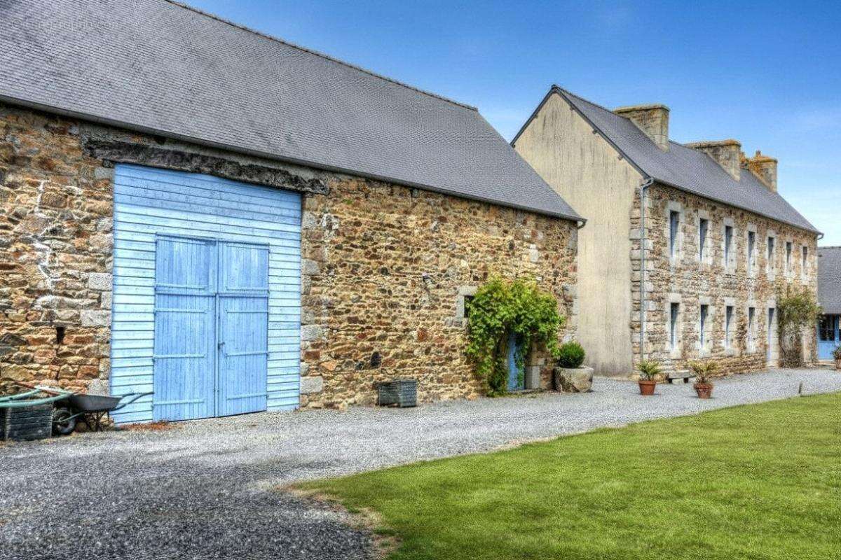 Manoir proche Penvenan  630 m2, 17 pièces, 12 chambres - photo 7