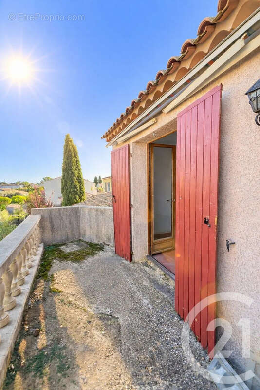 Maison 147 m² à Aigues-Mortes  - photo 4