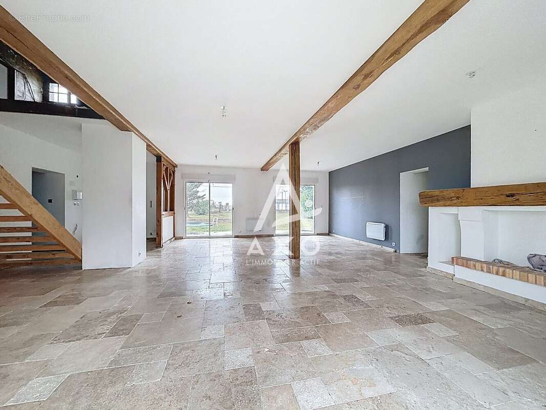 Maison à FONTENAY-SUR-LOING