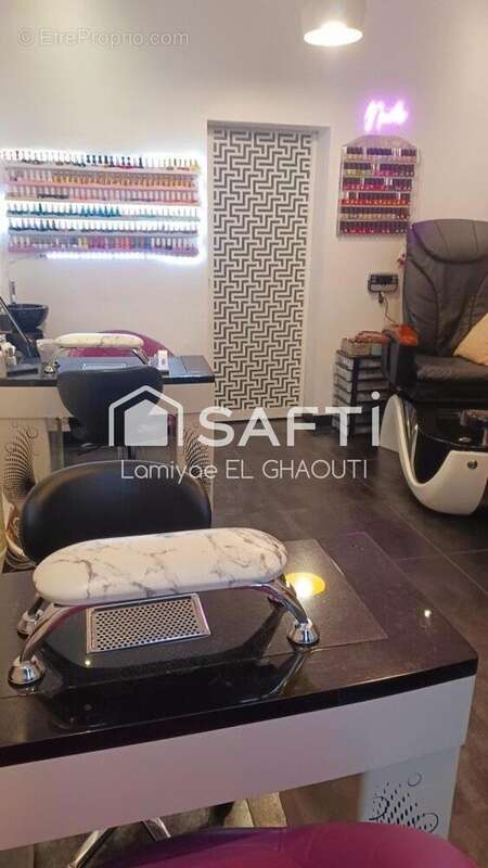 Photo 3 - Commerce à PARIS-9E