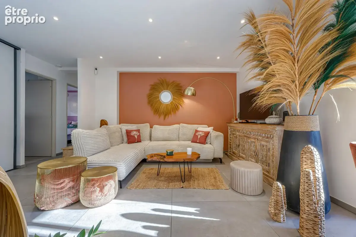 Appartement à SONNAZ