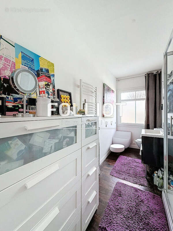 Maison à SAINT-PAIR-SUR-MER