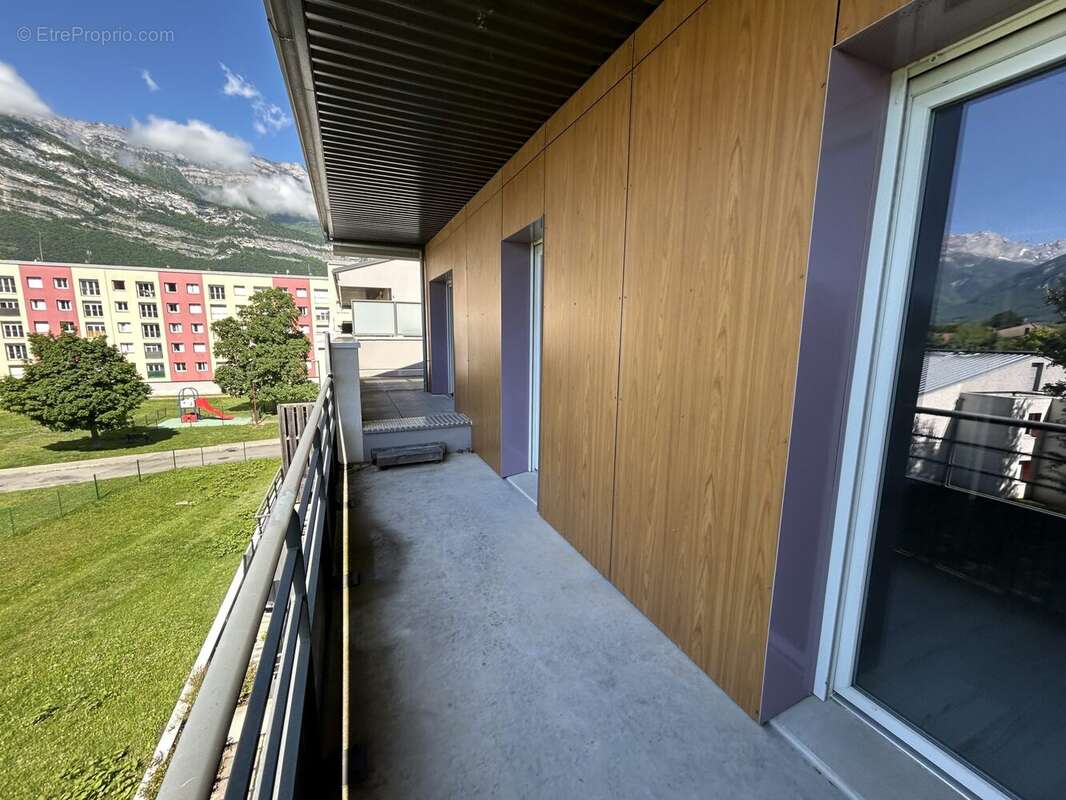 Appartement à VARCES-ALLIERES-ET-RISSET
