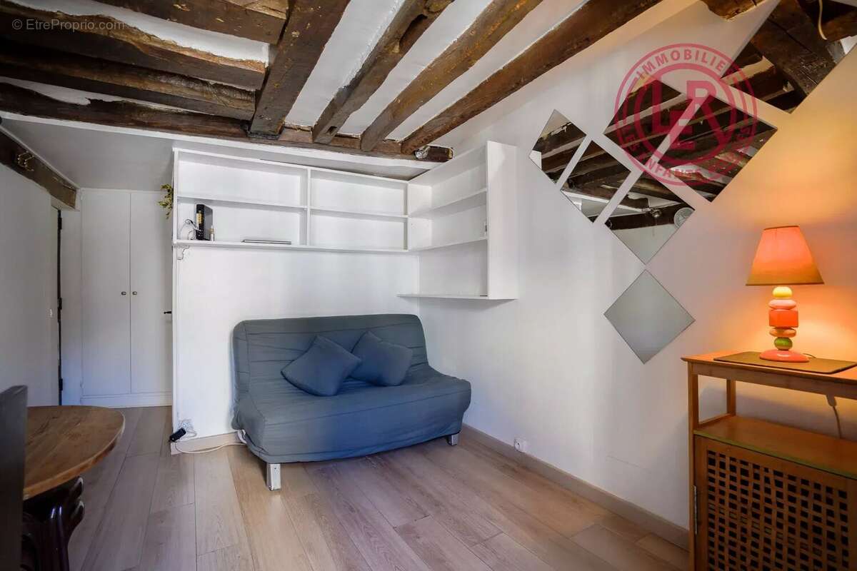 Appartement à PARIS-6E