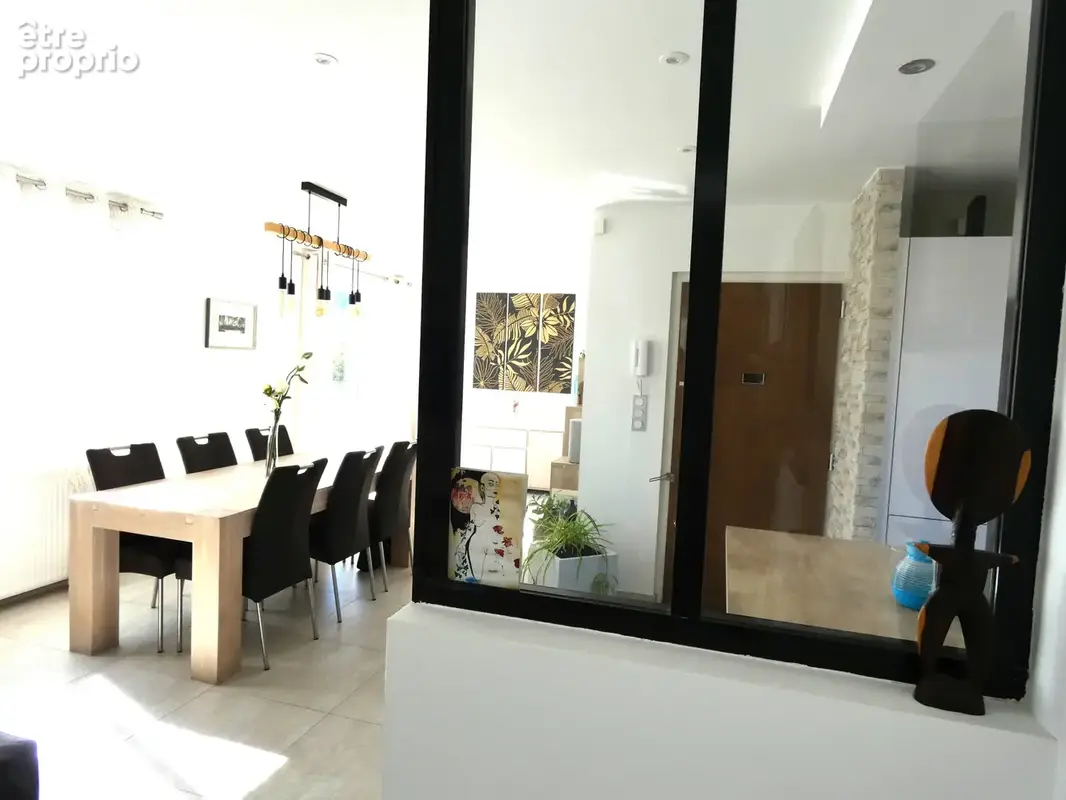 Appartement trés lumineux t3 ascenseur centre ville Alès - photo 12