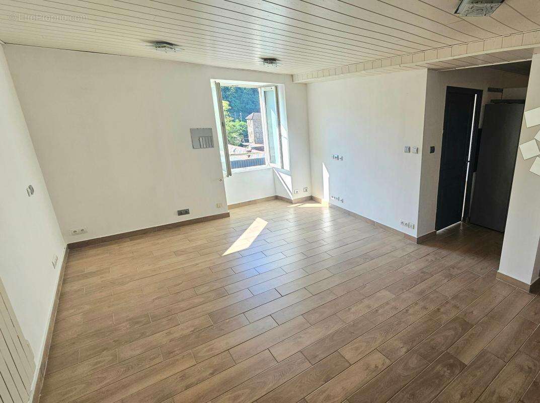 Appartement à VOIRON