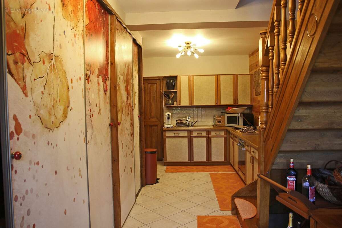 Maison à ECLUSIER-VAUX