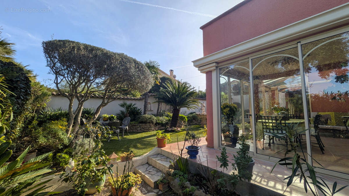 Maison à FREJUS