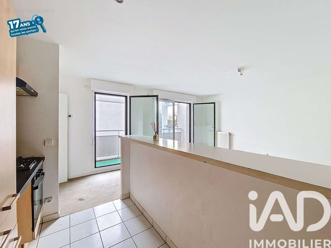 Photo 2 - Appartement à L'ILE-SAINT-DENIS