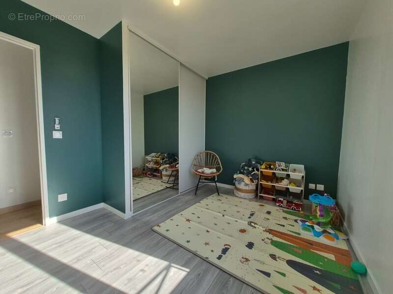 Maison familiale 5 pièces avec jardin clos – Lussant 17430 - photo 8