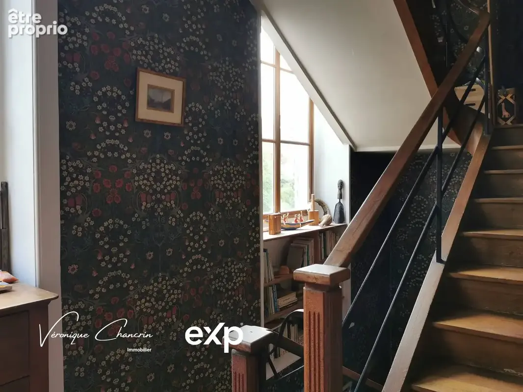 Maison 197 m² à Oullins  - photo 6
