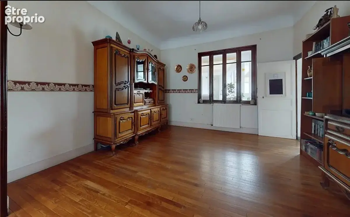 Grande maison de caractère à bessay sur allier - photo 6
