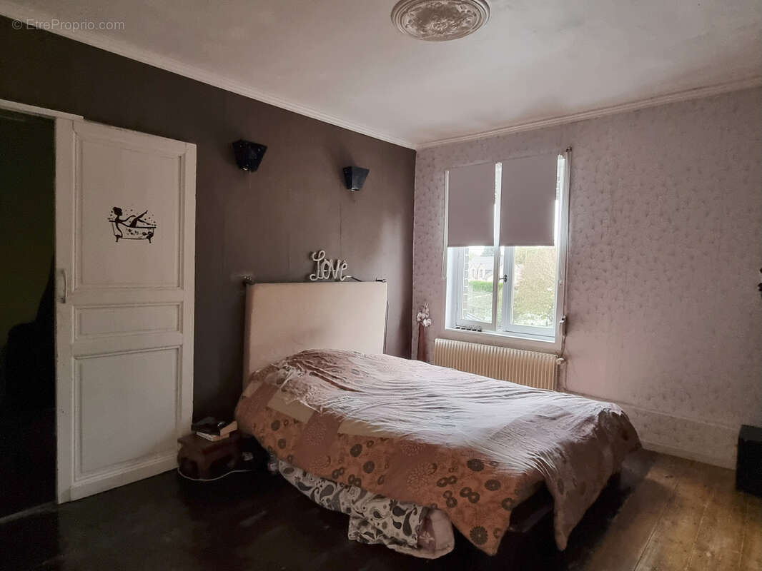 Maison à SAINT-AMAND-LES-EAUX