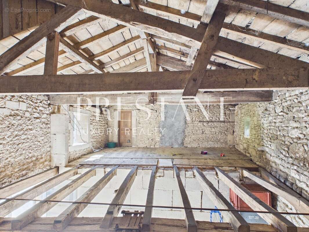 Maison à SAINT-BRICE