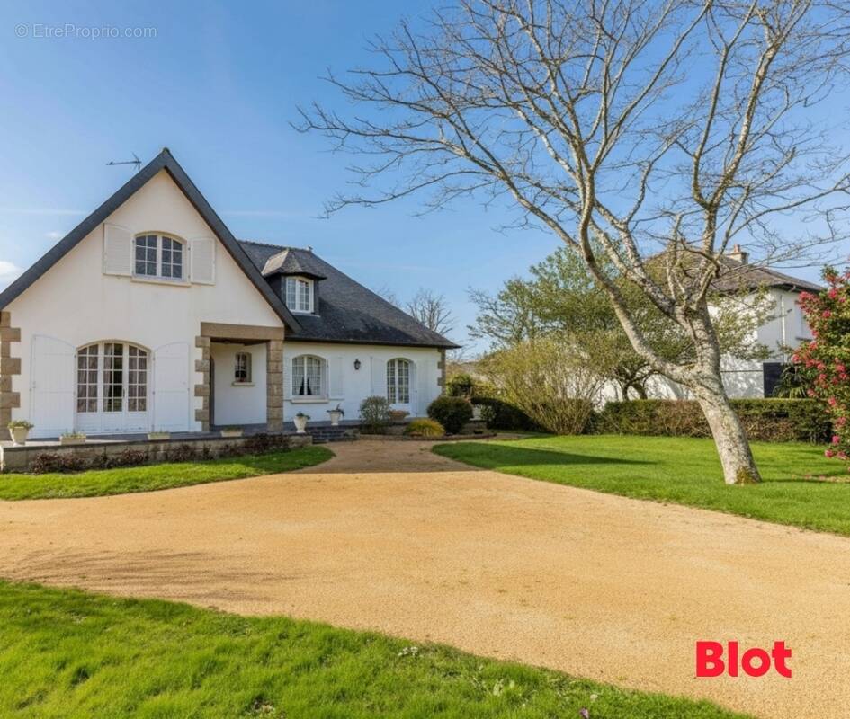 Maison à THORIGNE-FOUILLARD