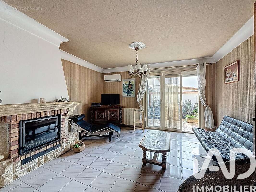 Photo 5 - Maison à SAINT-LAURENT-DE-LA-SALANQUE