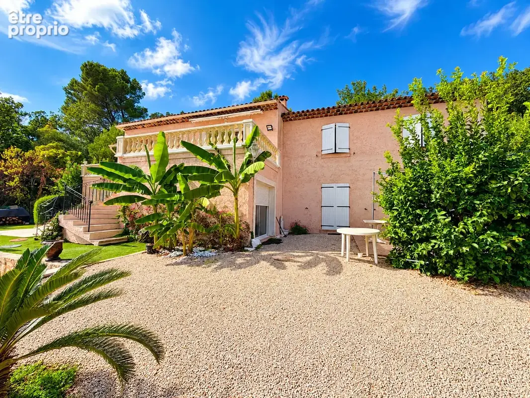 Villa provençale avec piscine et appartement indépendant - photo 19