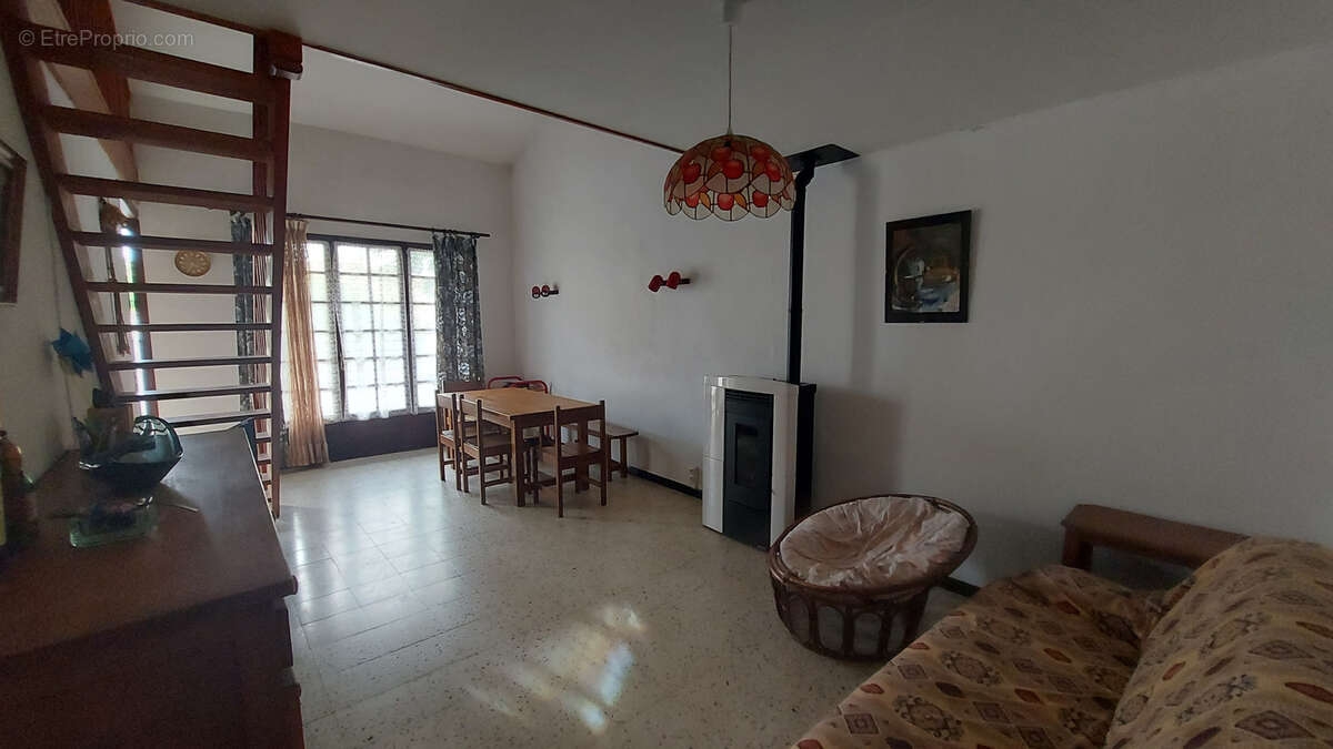 A Sainte Marie plage, villa individuelle à proximité de la plage - photo 10
