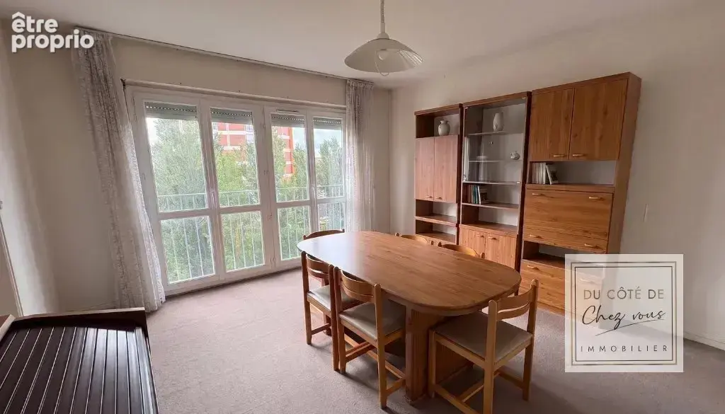 Appartement T3 de 77 m2, proche du centre, des commerces et - photo 2