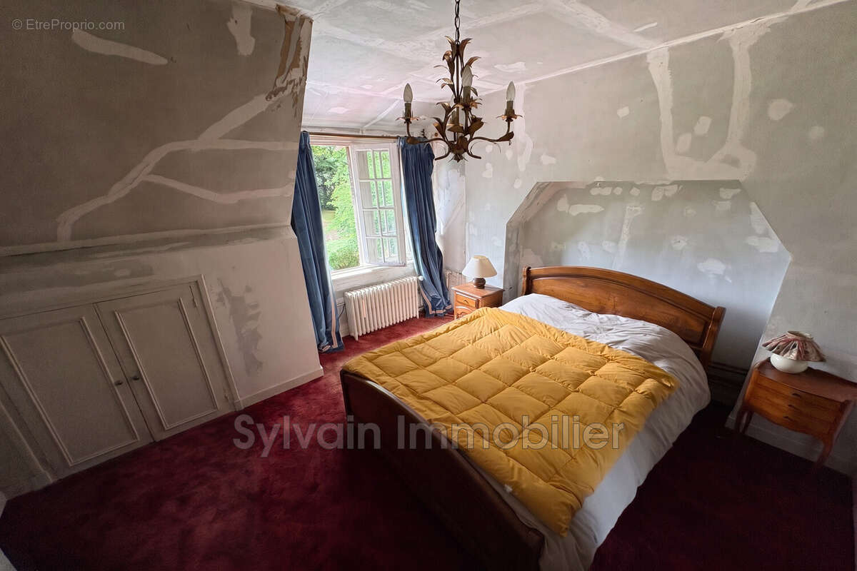 Maison 295 m² à Talmontiers  - photo 9