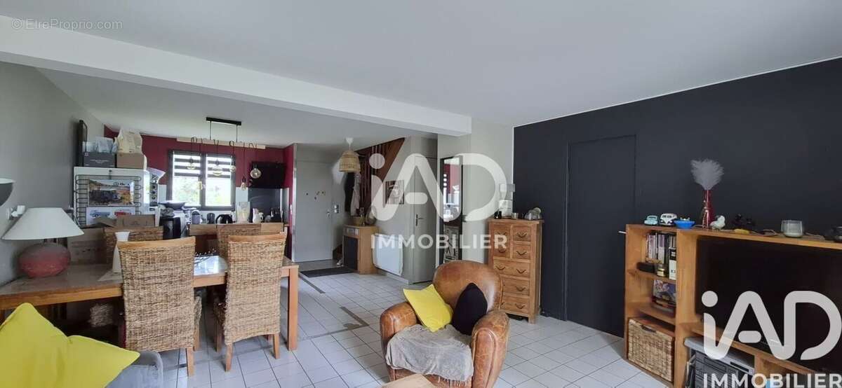 Photo 9 - Maison à SAINT-JEAN-DE-LA-RUELLE