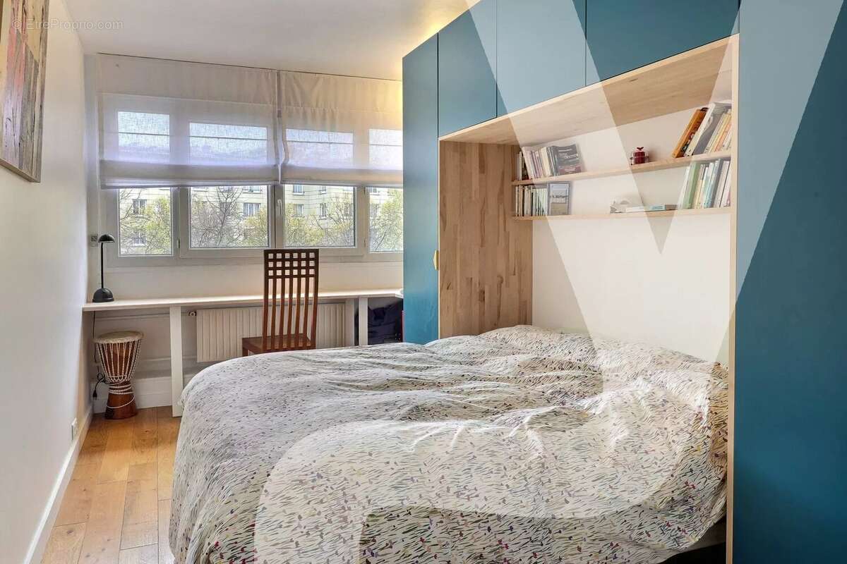 Appartement à PARIS-19E