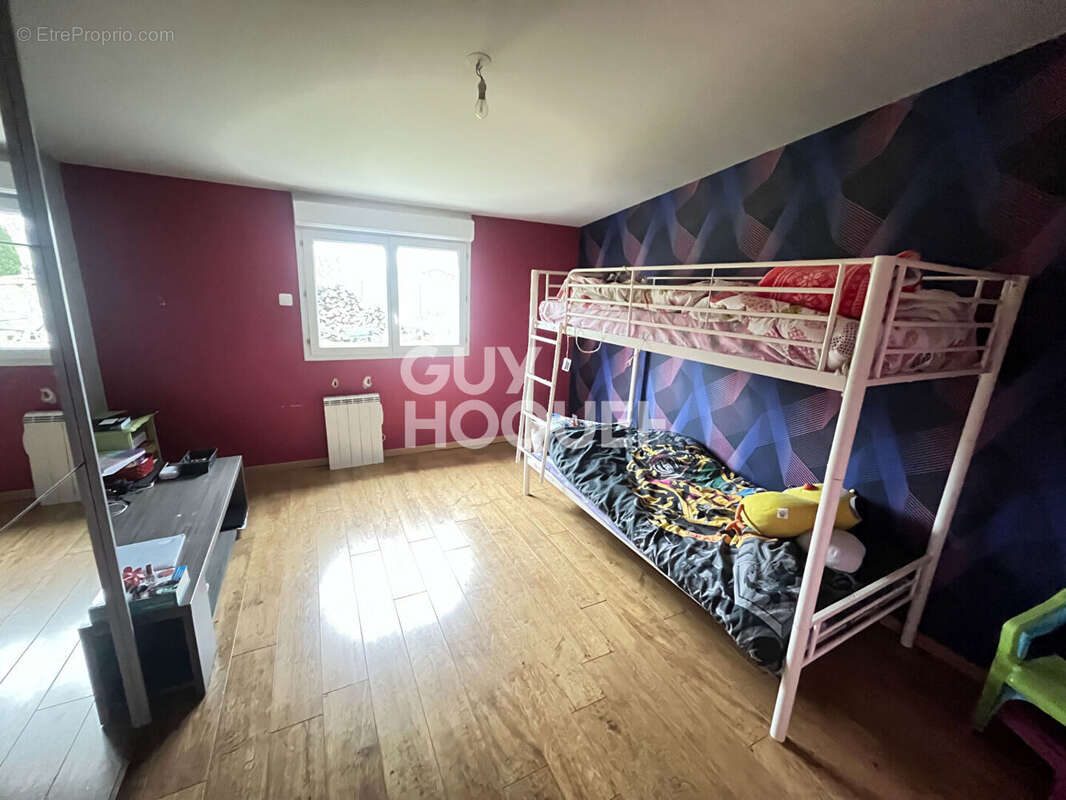 Maison 95 m² à Vic-Sur-Aisne  - photo 7