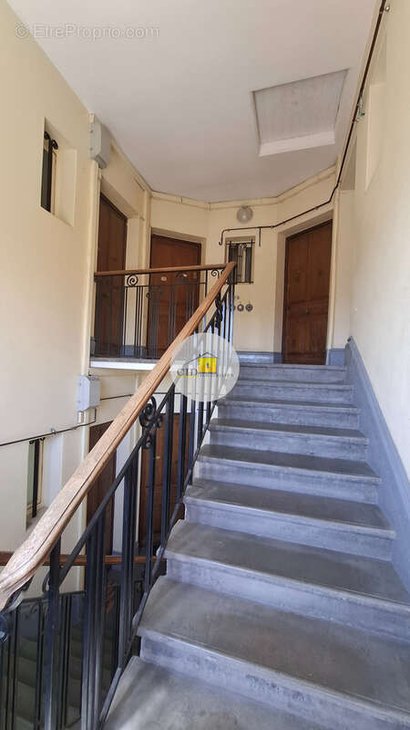 Appartement à LYON-8E