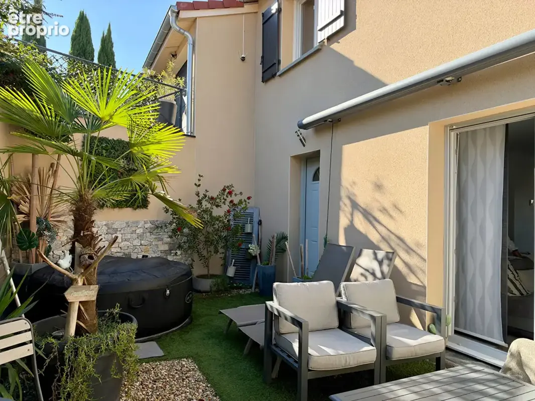 Pouilly-le-Monial, Maison récente avec 3 chambres, jardin et garage - photo 10