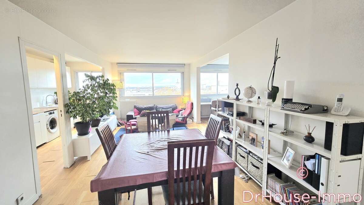 Appartement à LE BOURGET