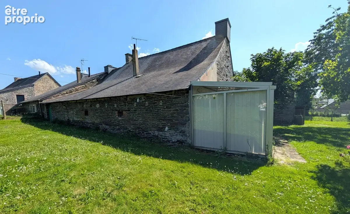 Maison en pierre avec dépendances et jardin – La Chapelle-Gaceline (La Gacilly) - grand terrain - véranda - charme - garage - photo 14