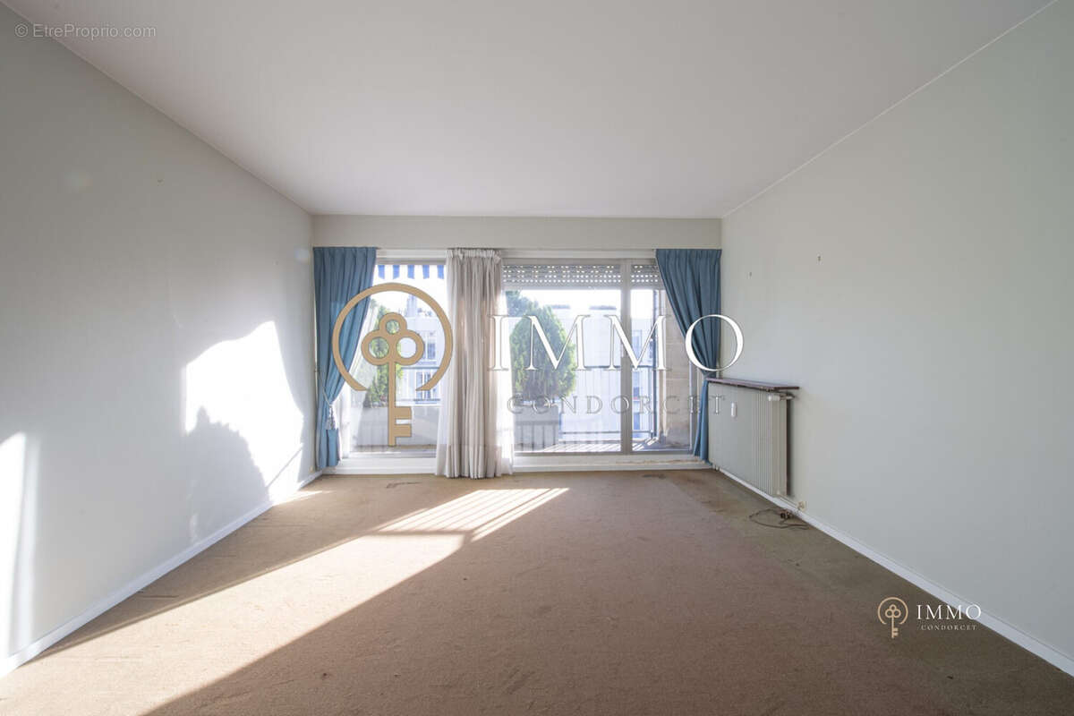 Appartement à BOURG-LA-REINE