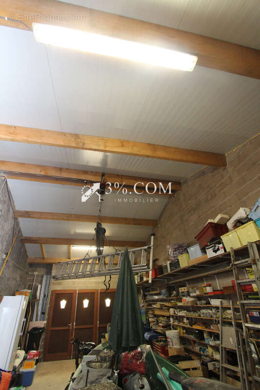Maison 5 pièces 137 m2 - 3 chambres - Grand garage - Jardin - photo 9