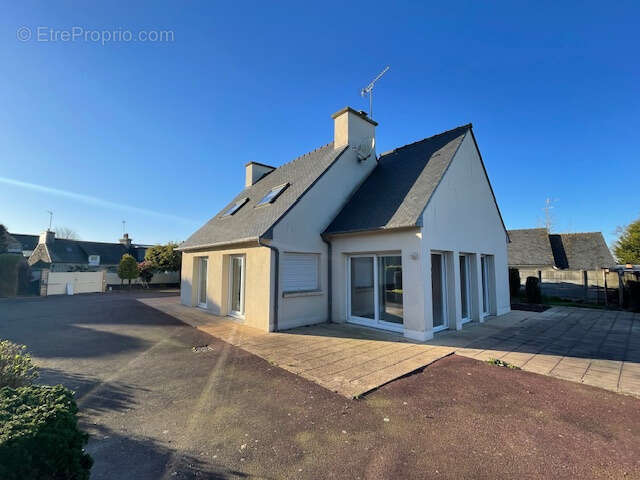 Maison à QUESSOY