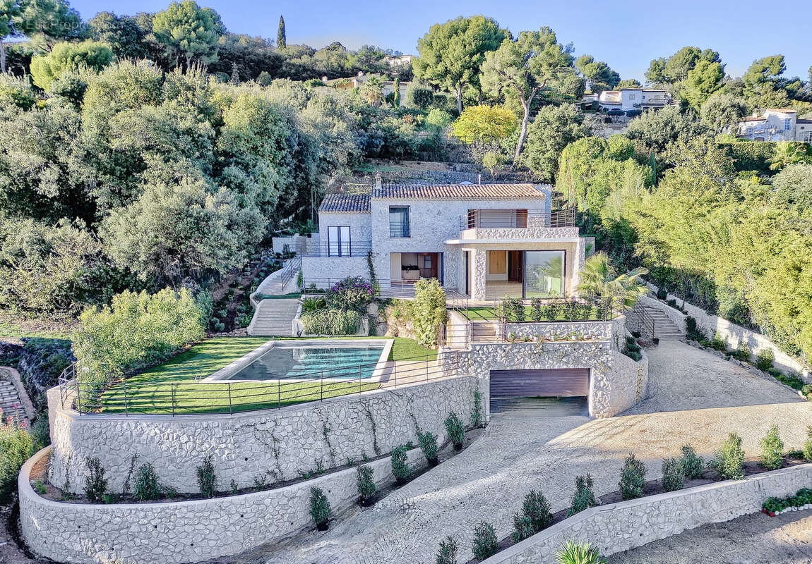 Maison à LA COLLE-SUR-LOUP