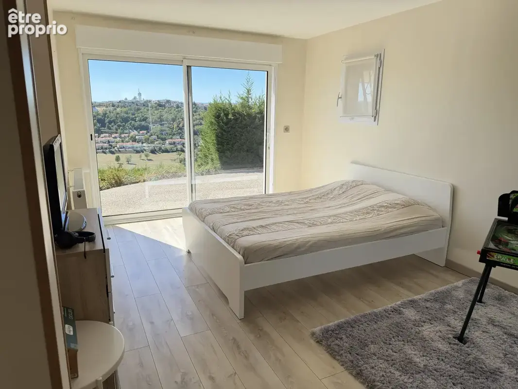 SAINT-GENEST LERPT Maison de 2004 avec piscine 450.000€ - photo 12