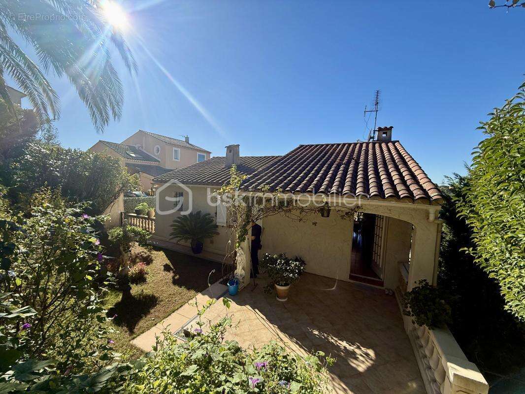 Maison à SAINT-RAPHAEL