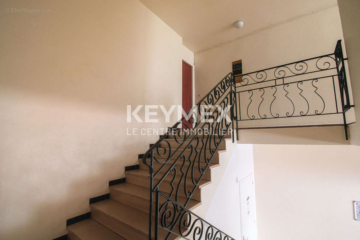 Appartement à HYERES